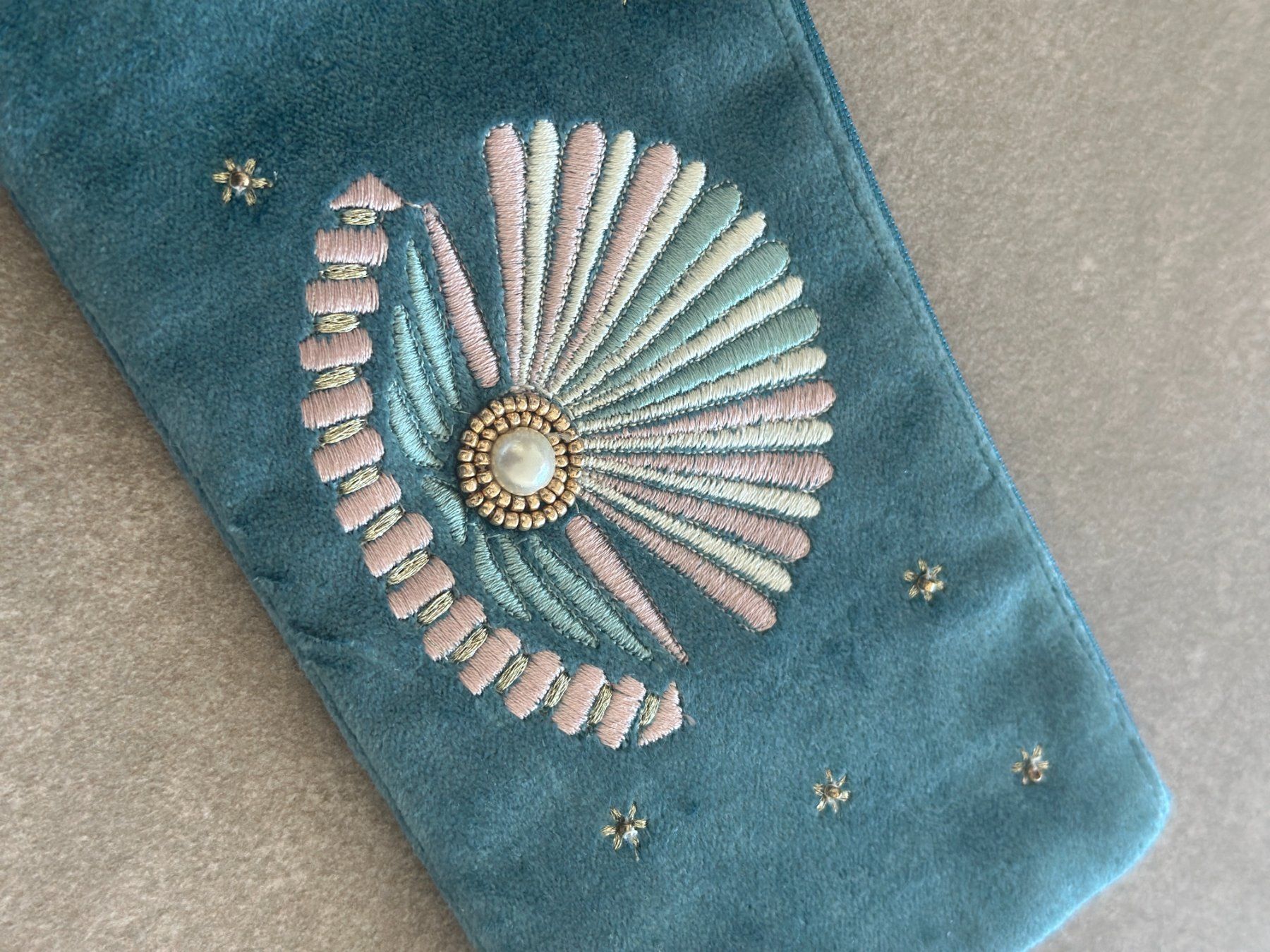 Portafogli: New pouch from India – Nuovo e nell'imballaggio originale da Lugano venduto da _tuttifrutti_ 1