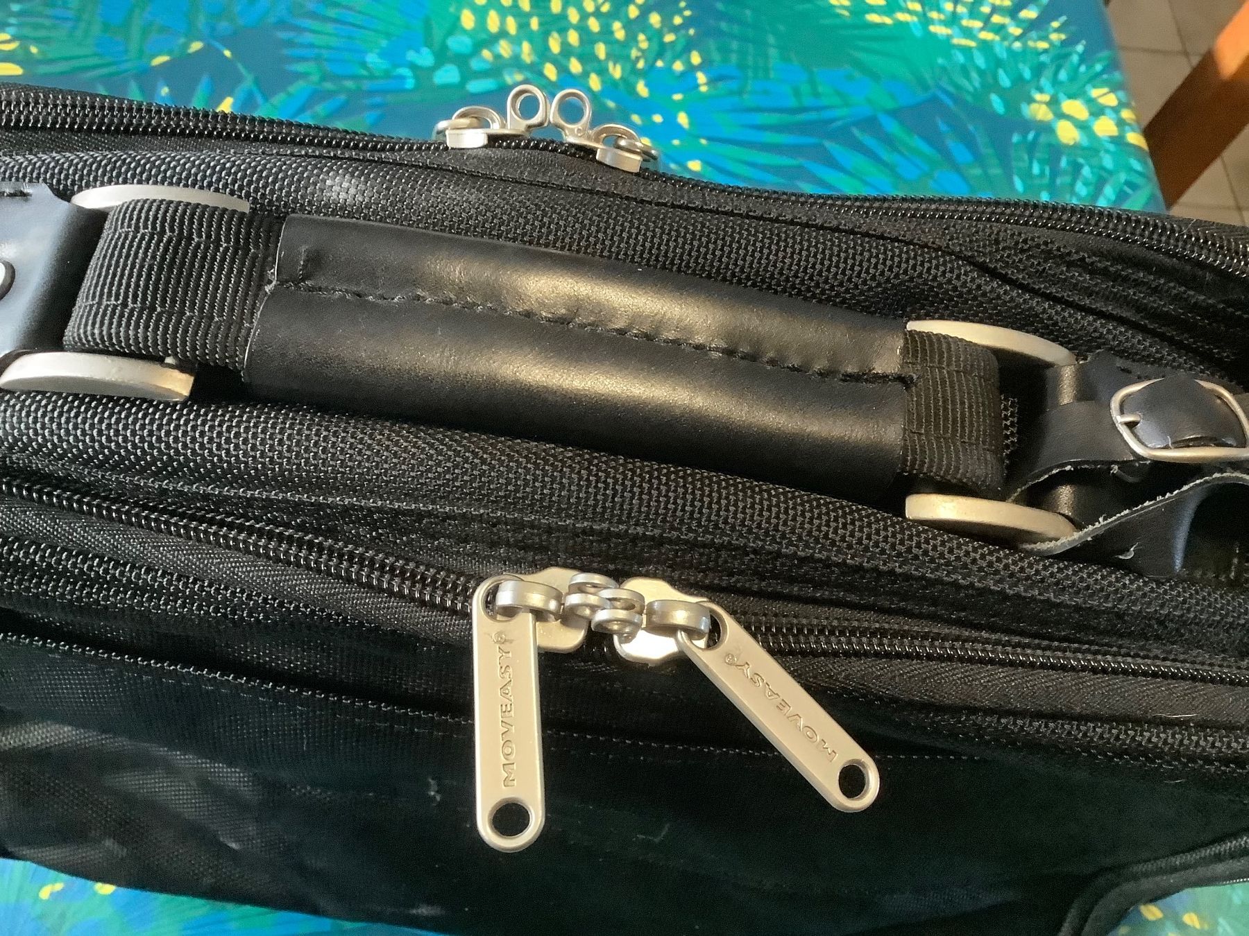 PC: SAC pour ordinateur portable - Comme neuf – Usato da Le Lignon venduto da Gwen77 1