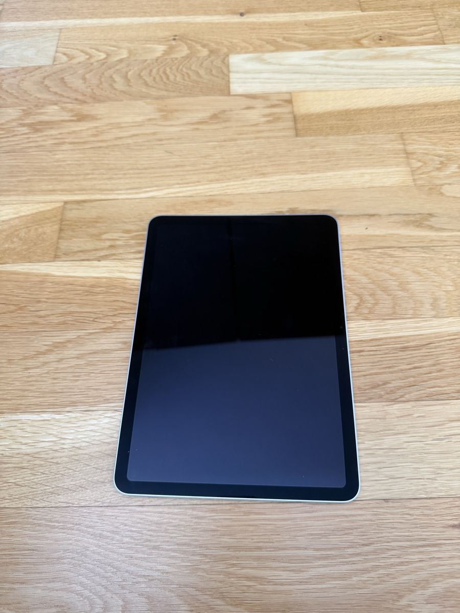 Apple Tablet PC: IPad Air 11 2024, 128GB  – Gebraucht aus Lyss von Schuschuu.