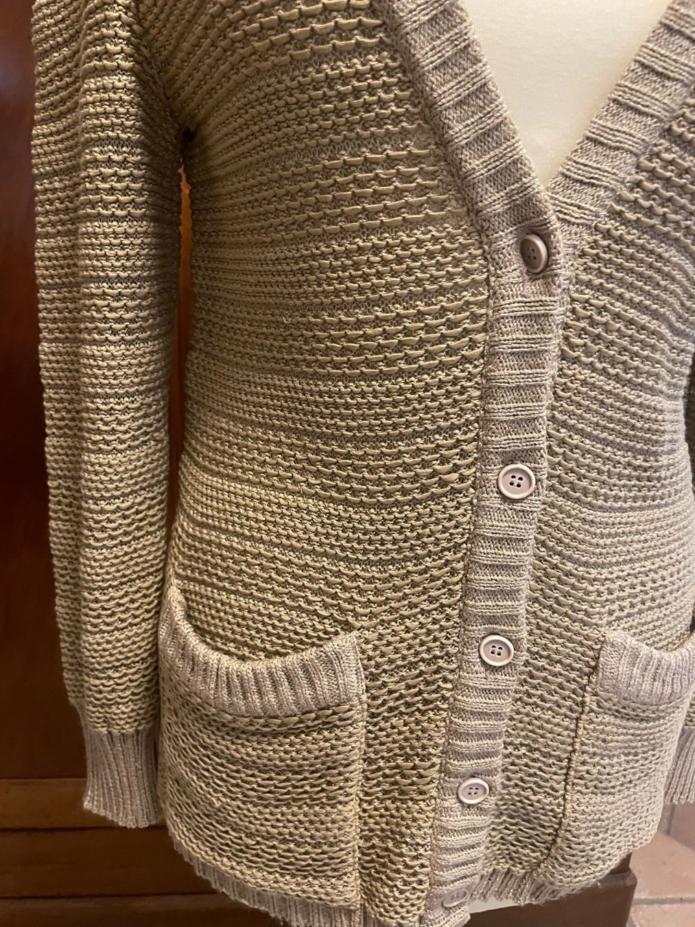 Gilet & Giacche senza maniche: Strickjacke VALENTINO – Nuovo (secondo la descrizione) da Lausanne venduto da Lou__ 7