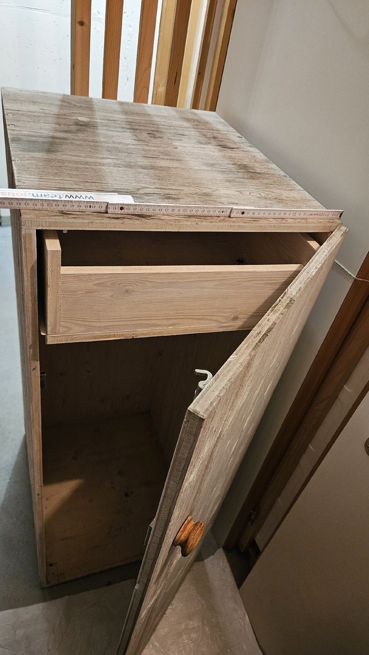 Armadi: schrank – Usato da Schaan venduto da xenon2790