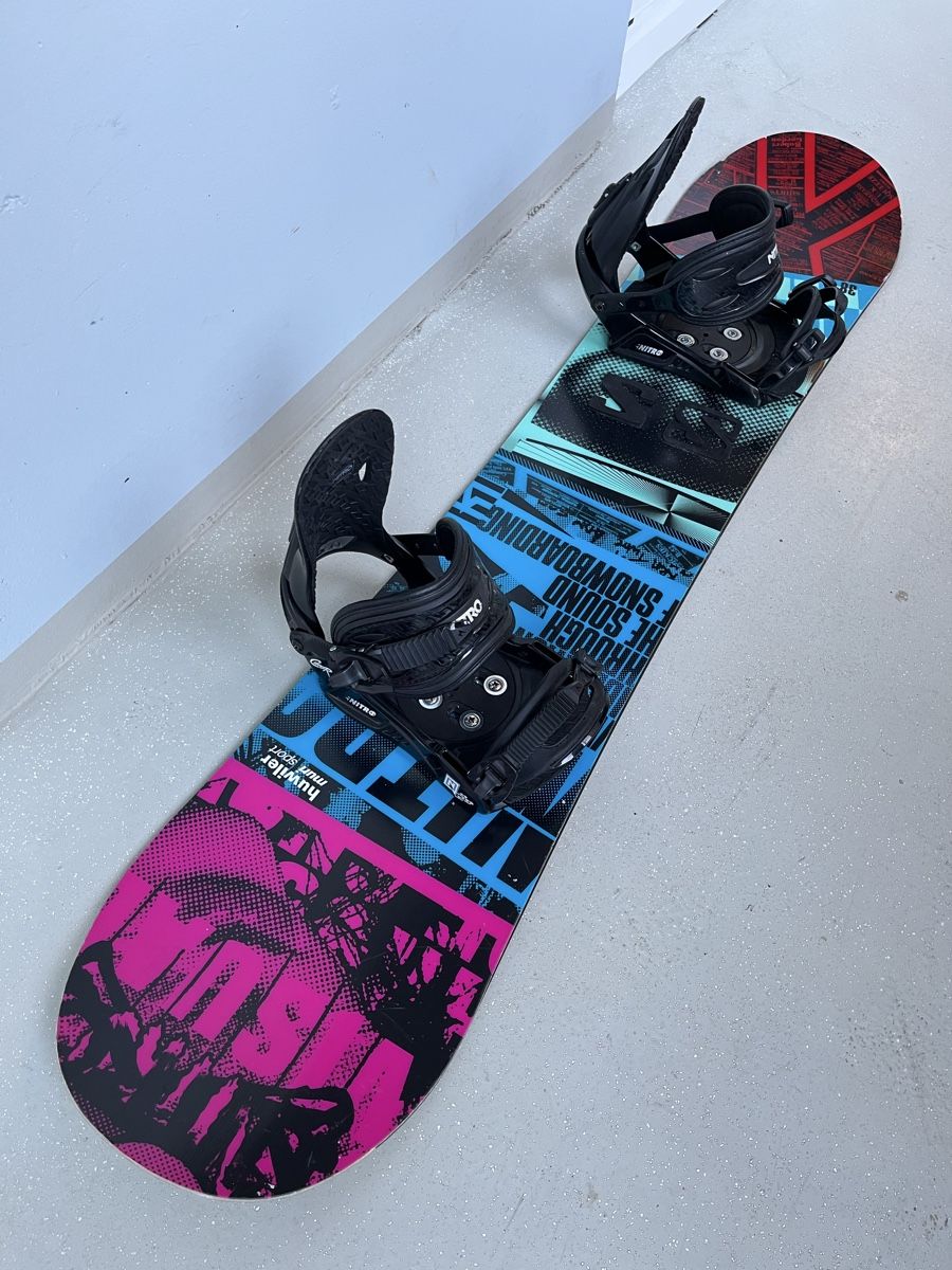 Board: Nitro Snowboard 138cm inkl. Snowboardbindung  – Usato da Horgen venduto da pupcia01 1