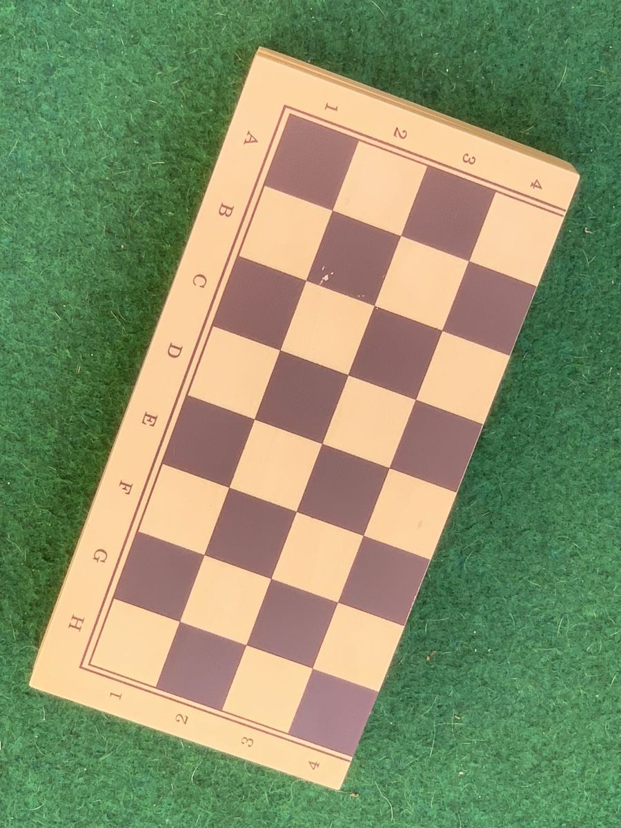 Spiele: Schach & Backgammon - Set – Gebraucht aus Wangen b. Olten von Finolino28 8