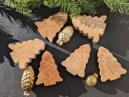 Butlers Wooden Christmas Table Decorations, Set of 6, New!