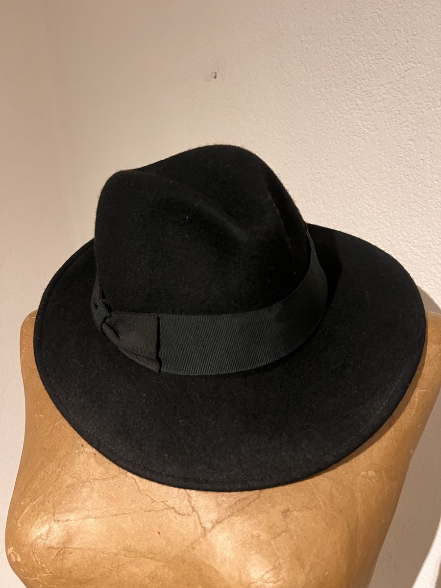 Copricapi, berretti & cappellini: Chapeau 100% laine, taille 55 – Usato da St-Pierre-Clages venduto da ste_xk6p 1