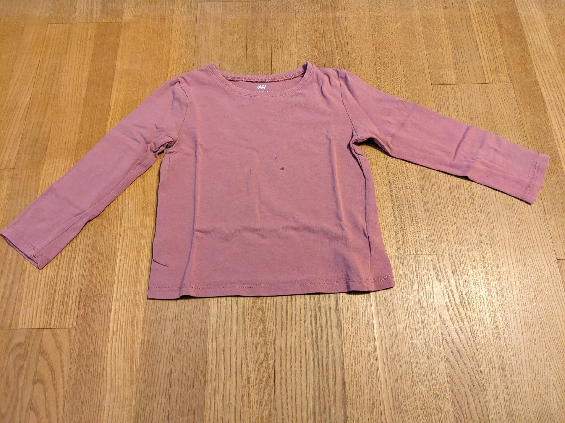 Hemden, T-Shirts & Polos: 3 Langarmshirts der Grösse 98/104 – Gebraucht aus Wald ZH von andy_ch01 1