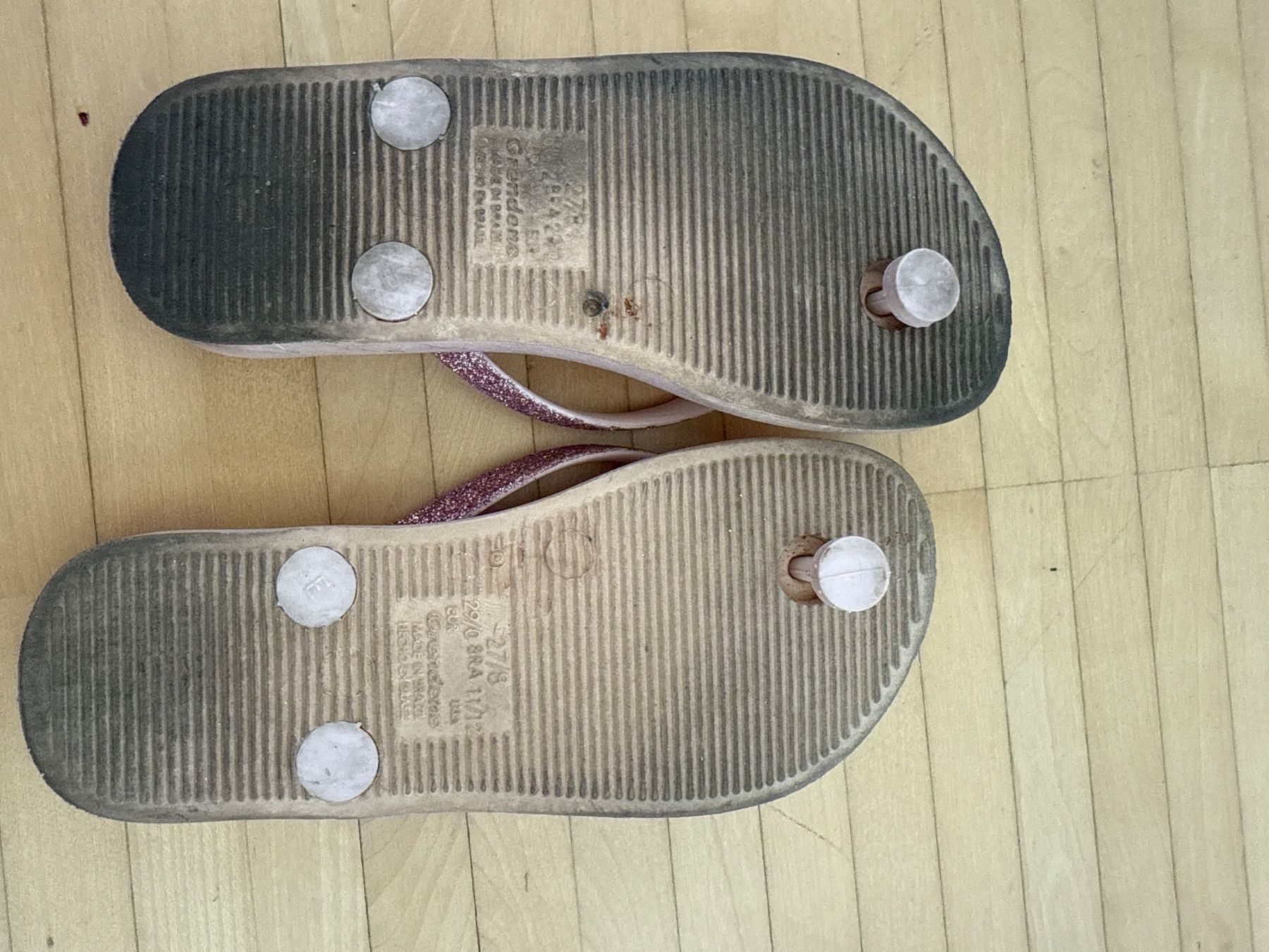 Ipanema Scarpe per ragazze: Ipanema Flip Flops Gr. 27/28 – Usato da Himmelried venduto da Dievole 1