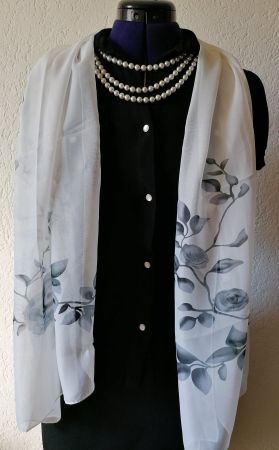 Schicker Damen Foulard, weiss, mit Rosenmuster