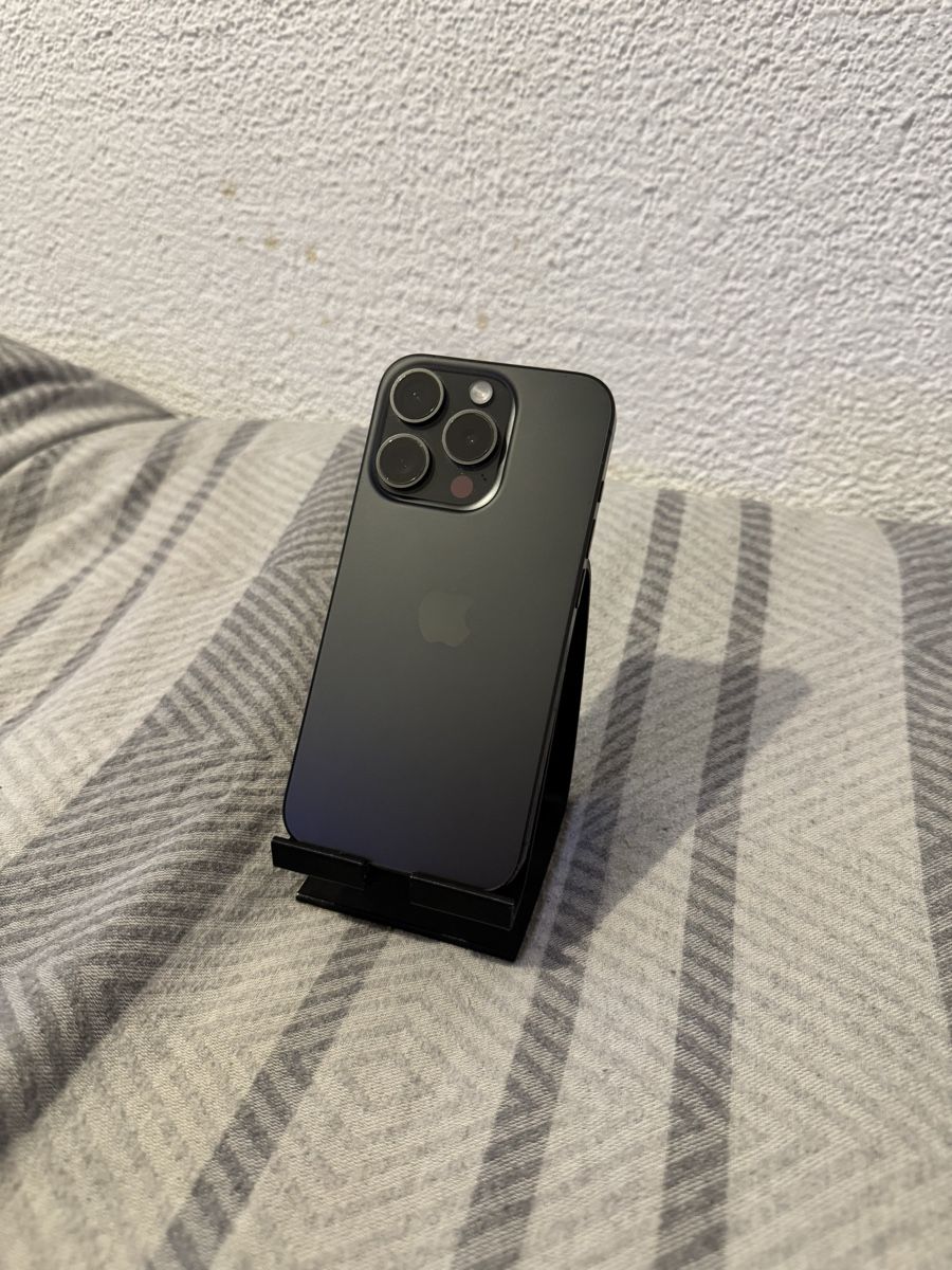 Apple Handys / Smartphones: Iphone 15 Pro 128Gb – Gebraucht aus Cham von Dzhurswitz