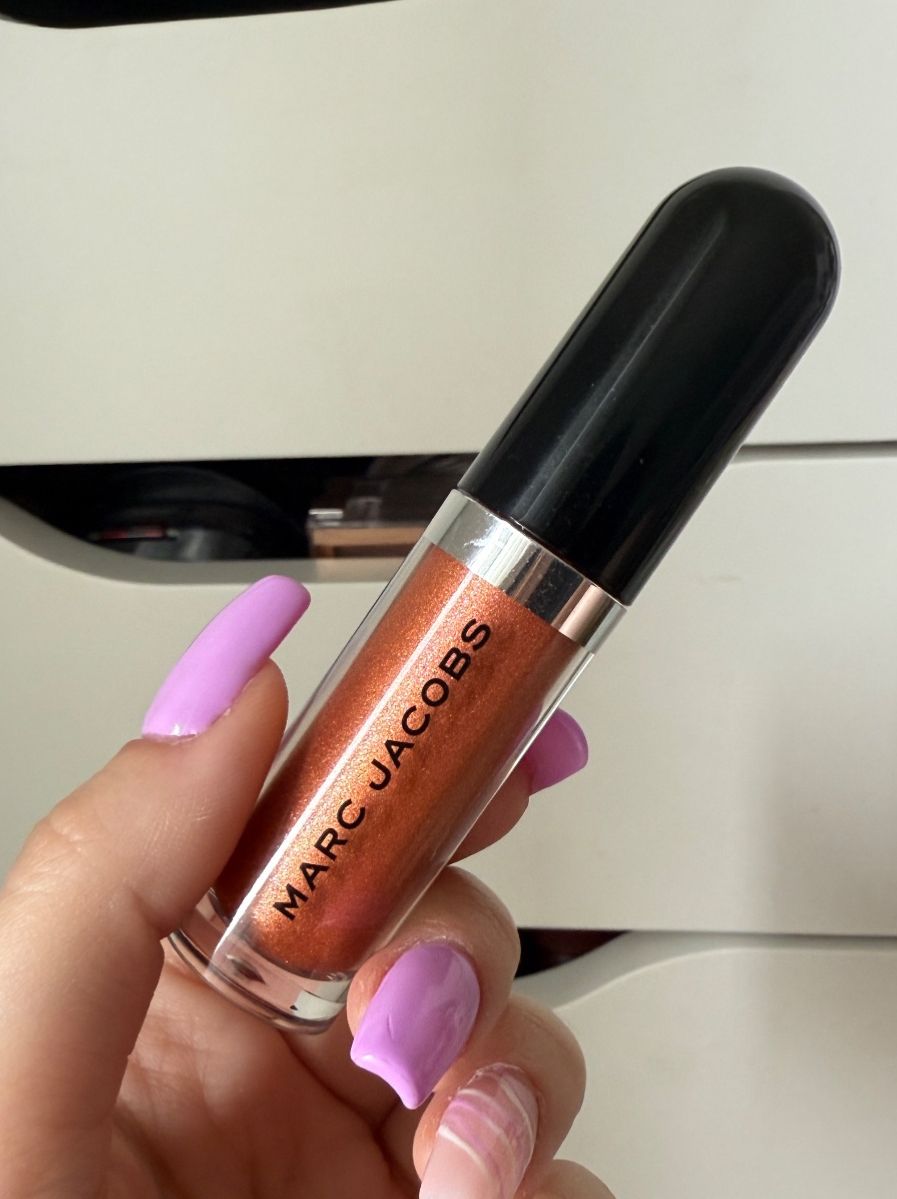 Marc Jacobs Make-up: Fard à paupière liquide - Marc Jacobs – Usato da Chavannes-près-Renens venduto da elobrgs