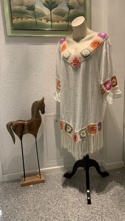 NEU: Manor Tunika, XL, weiss mit Häkelmuster, Sommer-Look!