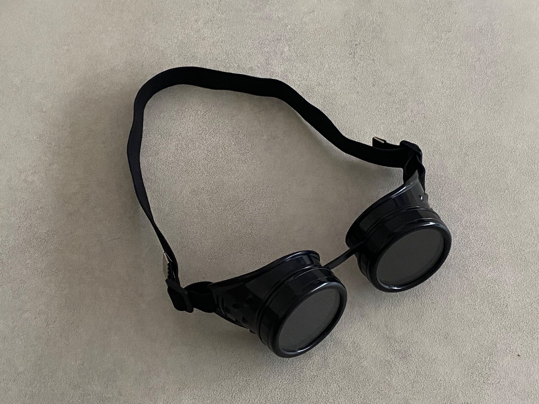 Brillen & Gläser: Steam Punk Brille schwarz – Neu und originalverpackt aus Spreitenbach von Brockiland-Flohmarkt 1
