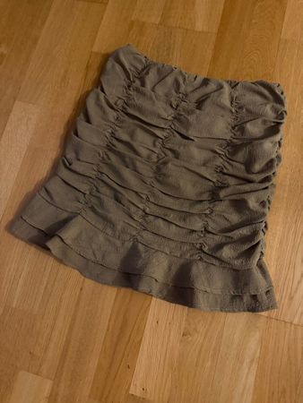Supersexy Rock von An'ge, gerafft, olivengrün, neuwertig