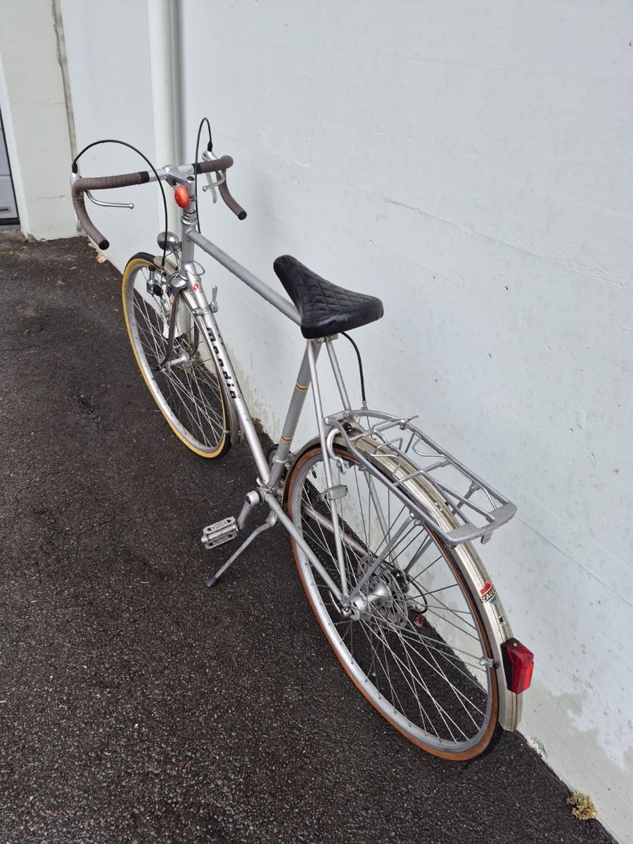 Mondia Biciclette: Rennvelo Mondia Farbe silber – Usato da Hofstetten SO venduto da Smari6