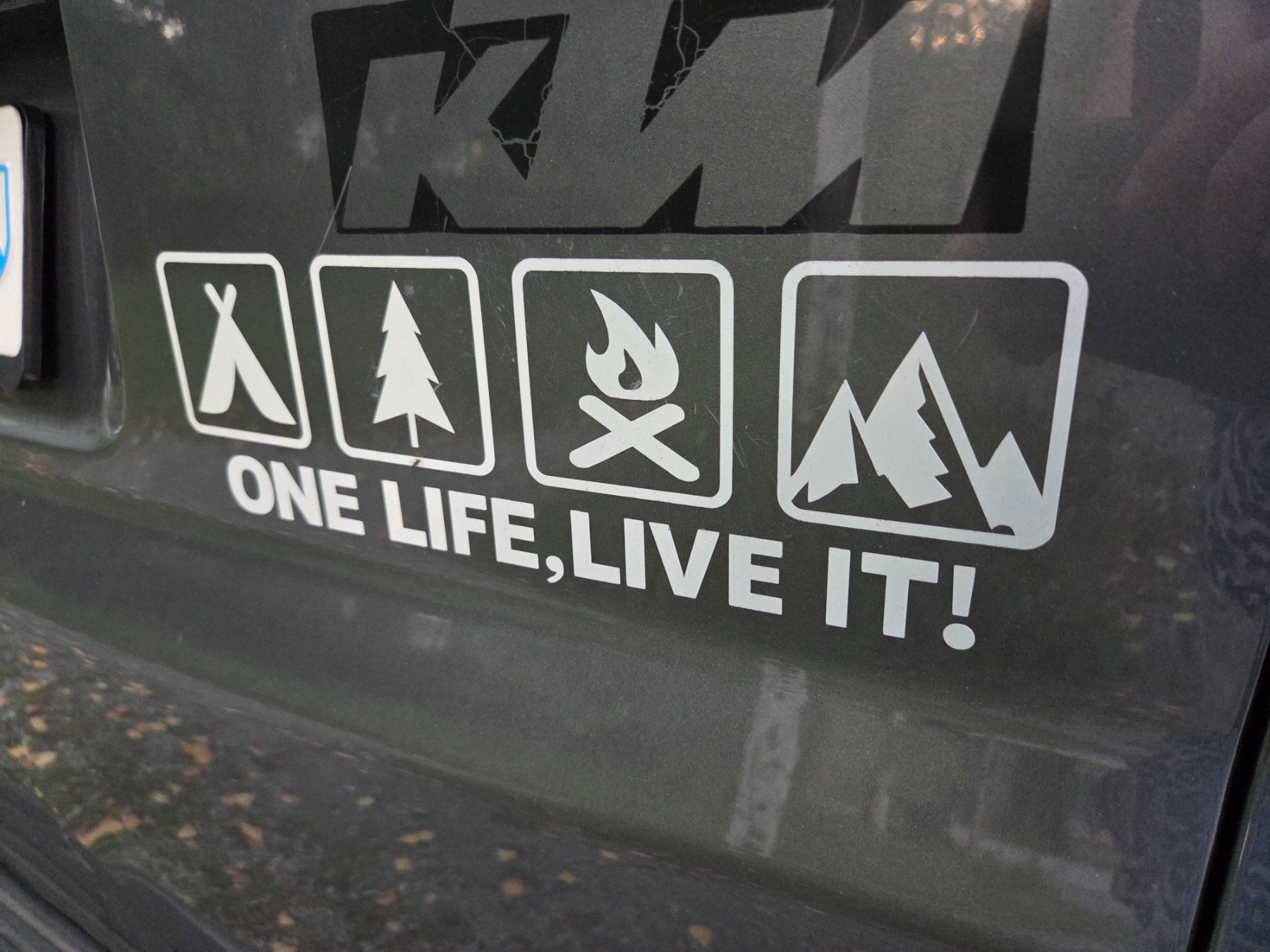 VW Autos: VW T5 / Camper/ Alltagfahrzeug – D'occasion à zuerich par cici-baby 8