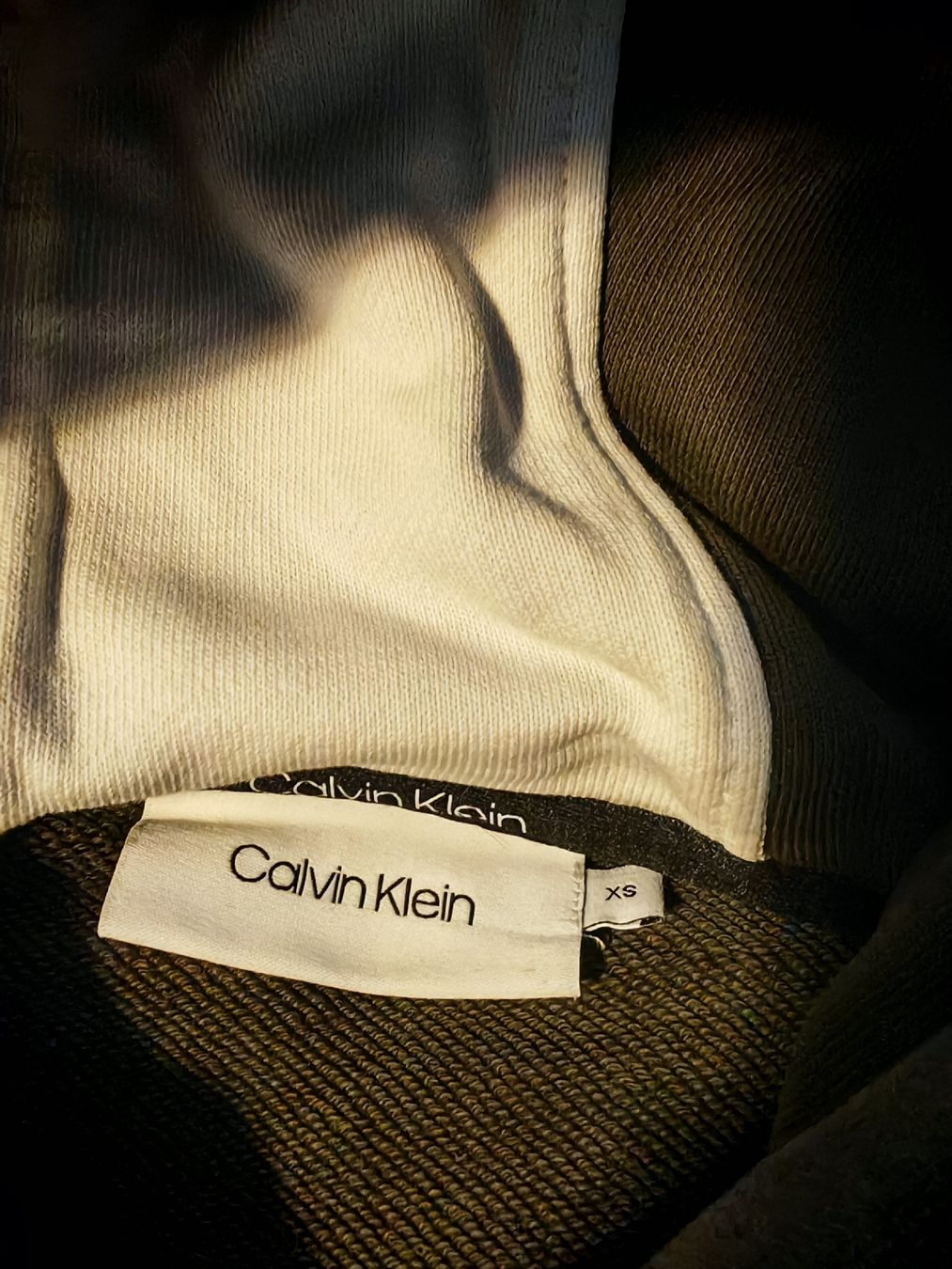 Calvin Klein Maglioni & Felpe: Calvin Klein sweat Kaki xs – Usato da Marly venduto da Coraioru 2