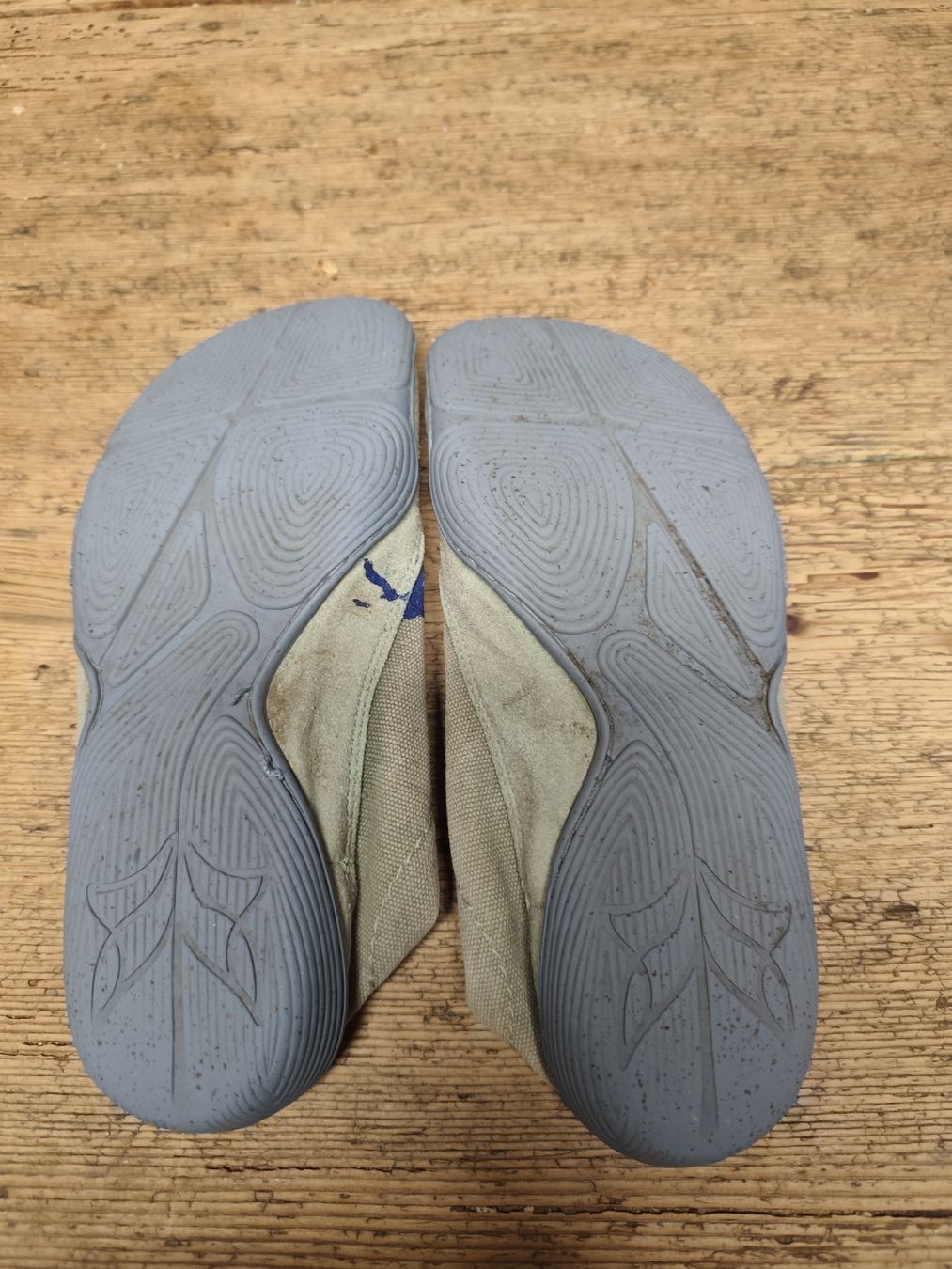 Wildling Scarpe per ragazzi: Wildling Barfussschuhe Grösse 34 – Usato da Langnau i. E. venduto da Acrjl 2