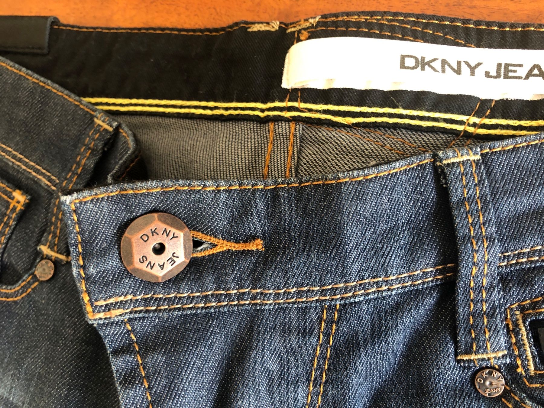 DKNY Jeans: DKNY JEANS, GR.27, BLAU, 6-POCKET – Usato da Zürich venduto da rolo66
