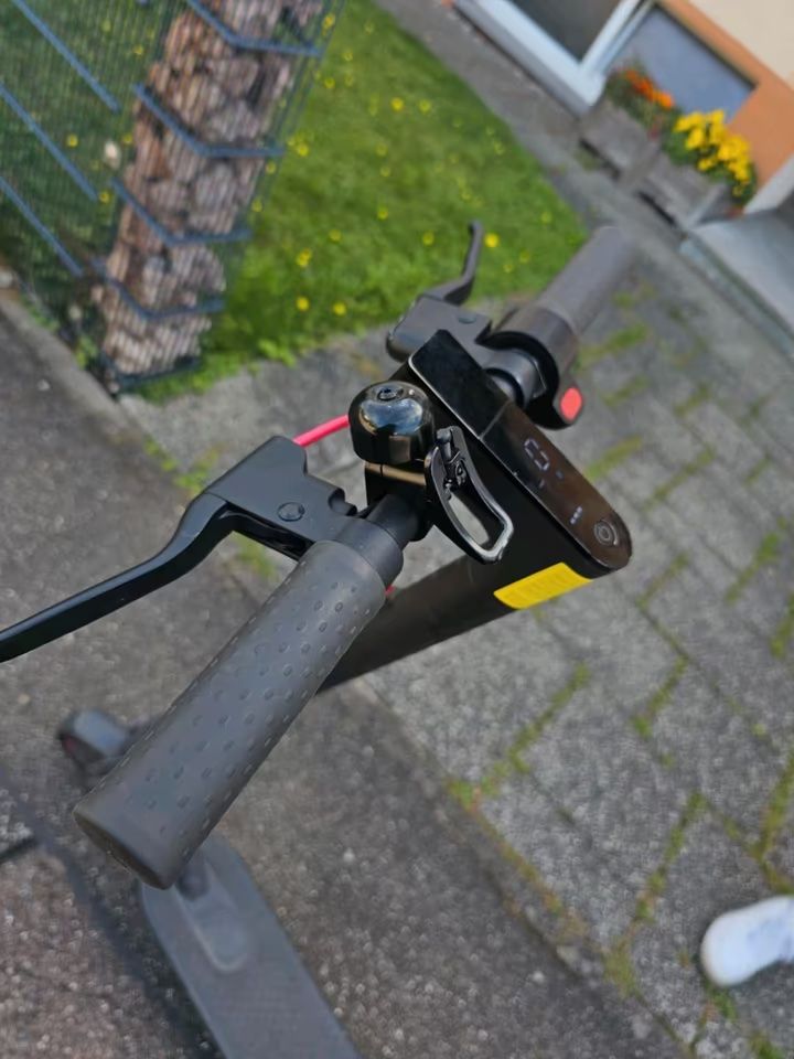 Scooters: Xiaomi Electric ScooterPro 2 – Gebraucht aus Kreuzlingen von ms1898 3