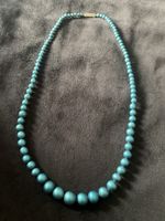 Elegante Silberkette mit türkisen Perlen 835