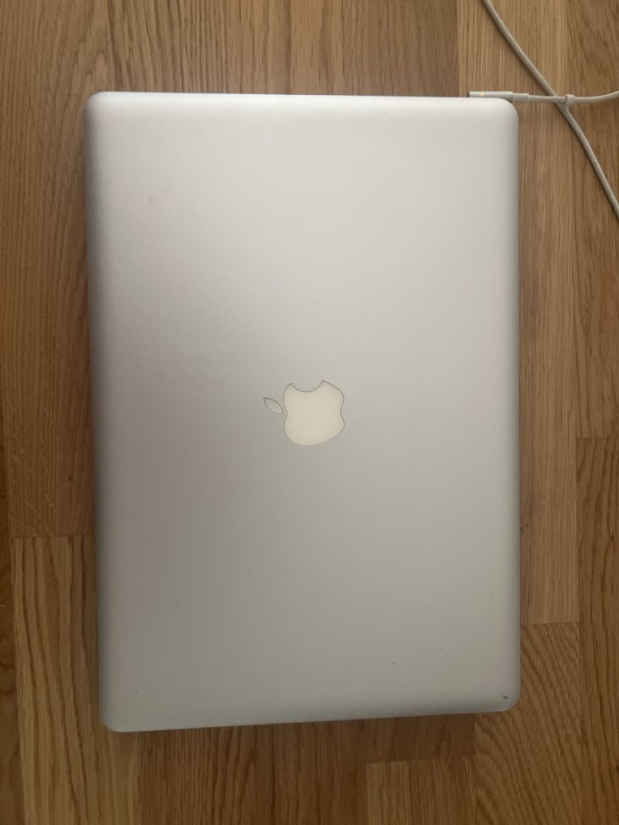Apple Portables: Apple MacBook Pro 15 Zoll, Mitte 2012 – D'occasion à Basel par max_mgr8 1