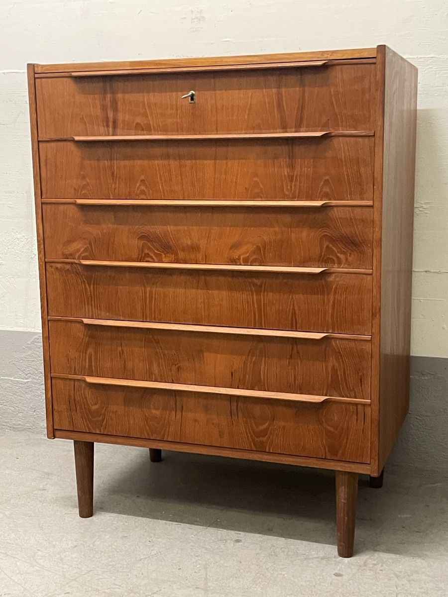 Cassettiere: Vintage kommode/sideboard mit 6 schubladen & 1 schlüssel – Usato da Zürich venduto da Vintage-1993 4