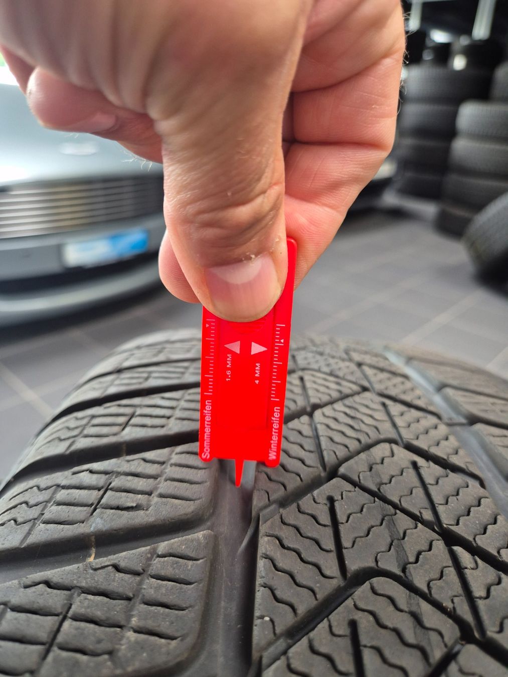 BMW Pneumatici & Ruote complete: Winterräder 20" BMW X3 M40i – Usato da Winterthur venduto da WEWi-Ersatzteile 3