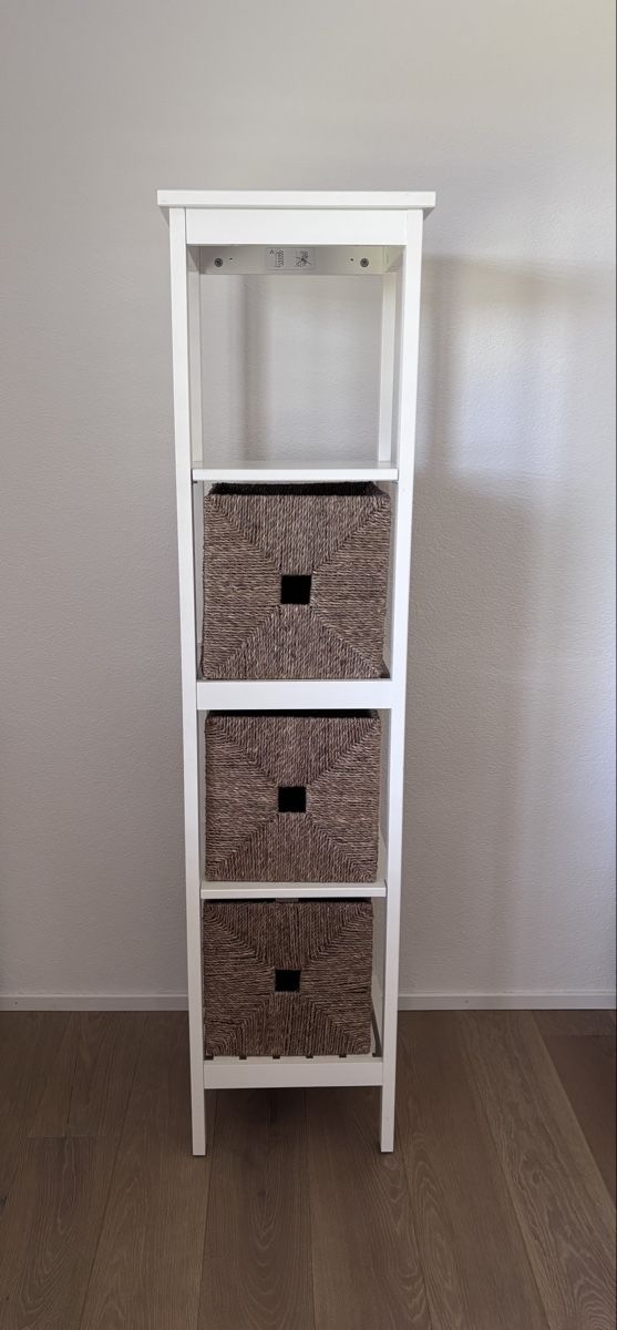 Ikea Scaffali: Weisses Regal mit Körben – Usato da Homburg venduto da salmon136