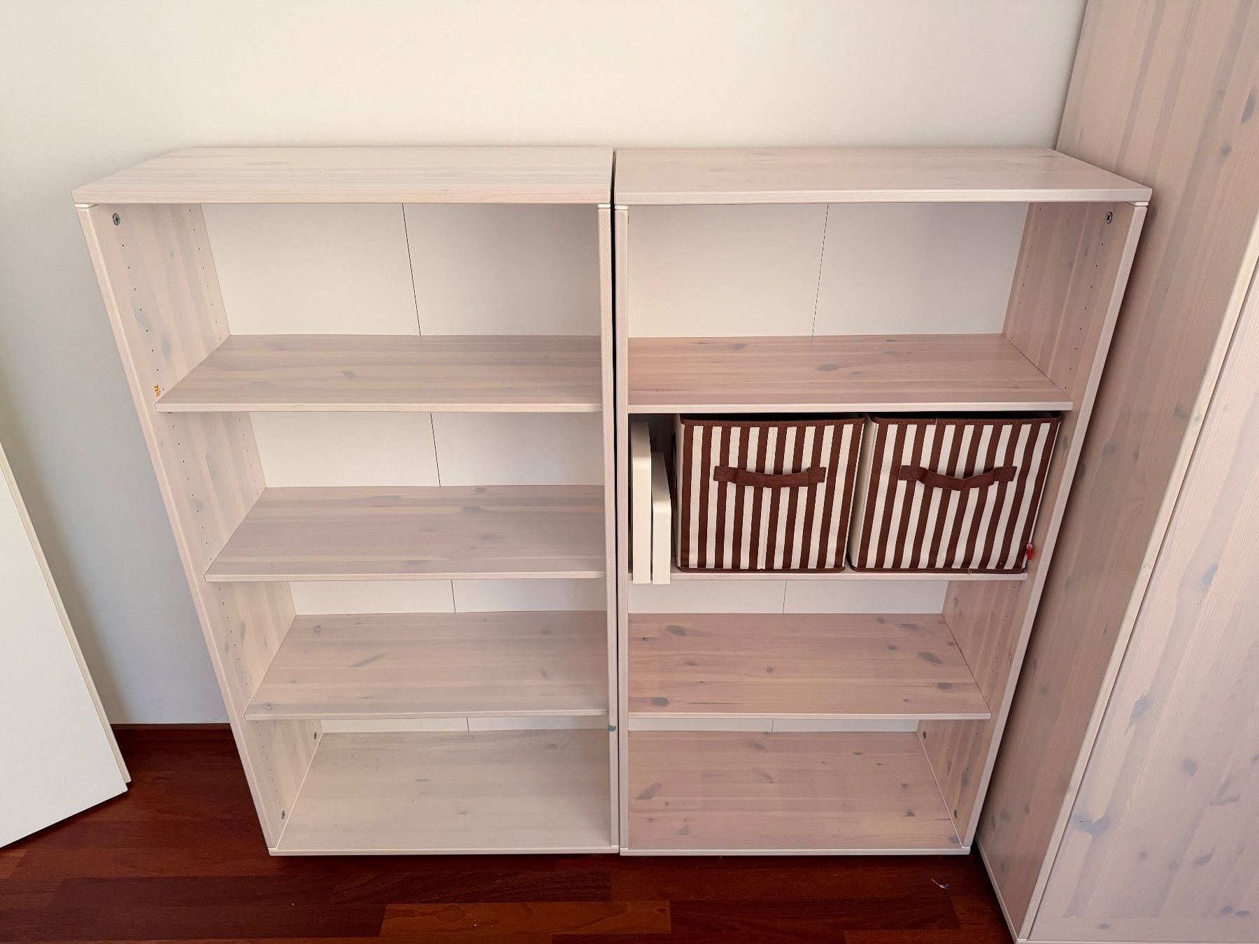 Flexa Regale: Zwei Flexa Wandregale 72x135x35 – Gebraucht aus Küsnacht ZH von bol_785b 1