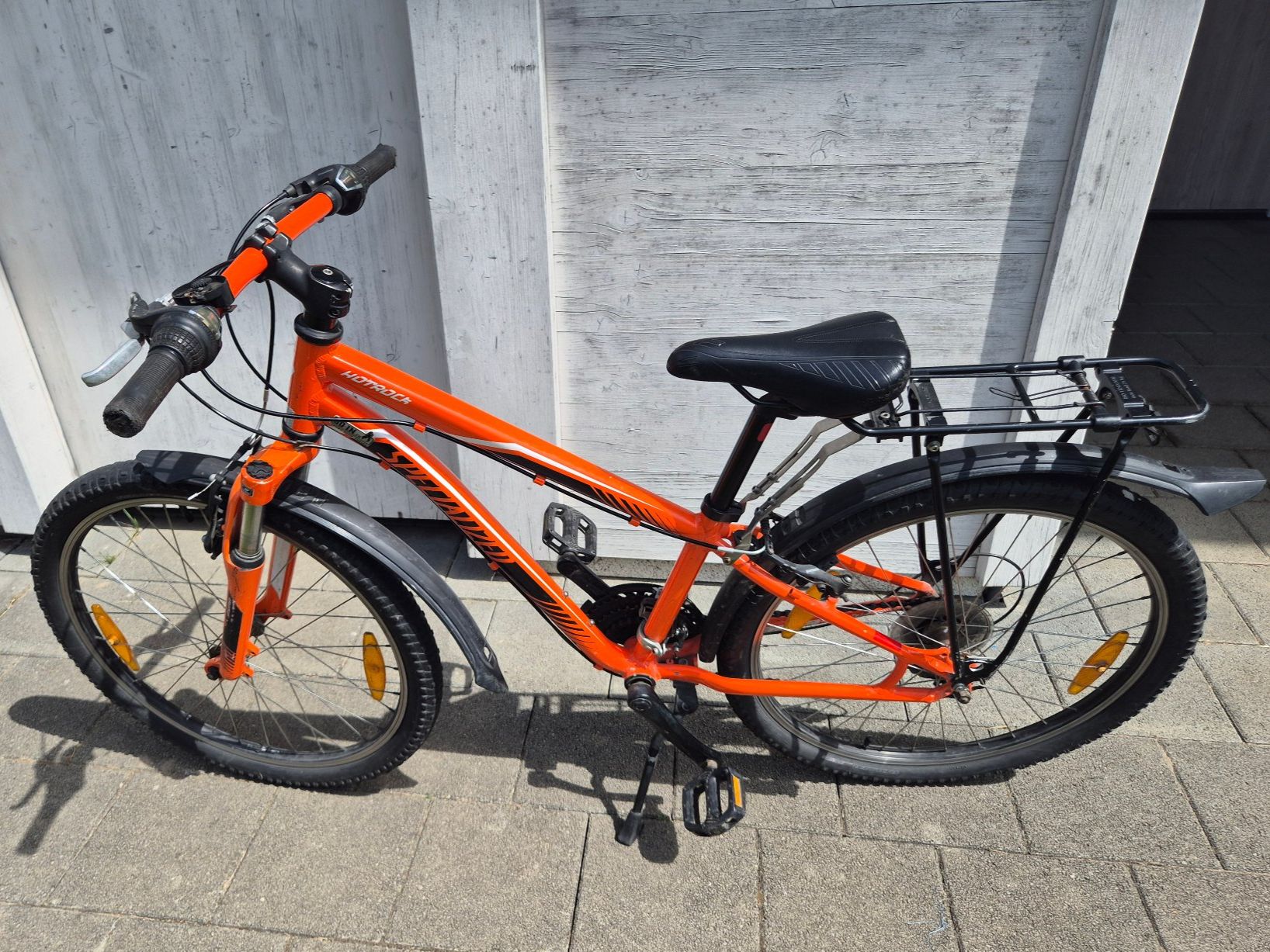 Specialized Biciclette: Specialized Hotrock 24" Kindervelo – Usato da Madiswil venduto da spares 3
