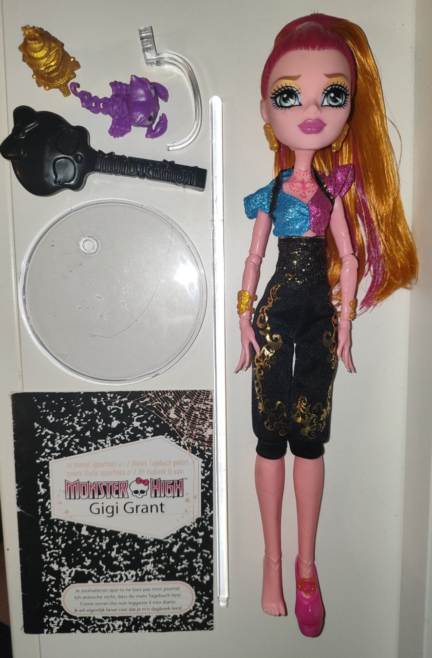 Bambole: Monster High-Puppe – Nuovo (secondo la descrizione) da Wimmis venduto da and_7f5k 3
