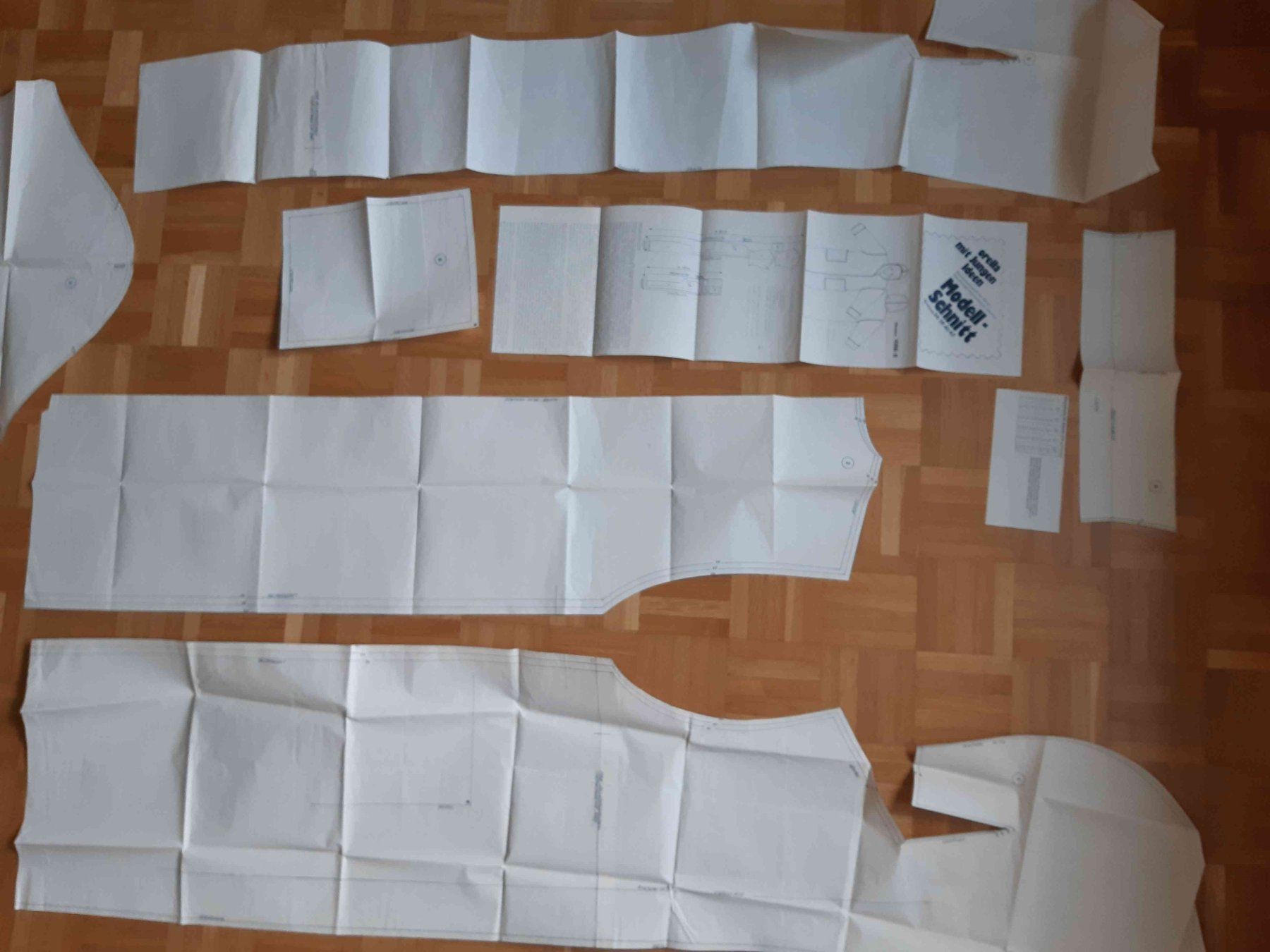 Cartamodelli: Schnittmuster für Bademantel – Usato da Windisch venduto da Re_ 1
