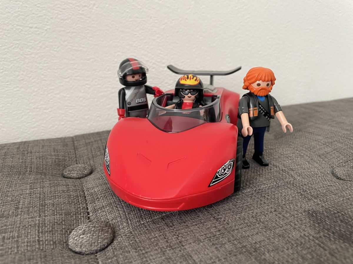 Playmobil Spielzeuge: Playmobil Auto mit 3 Figuren – Gebraucht aus Chur von Tsambiko 5