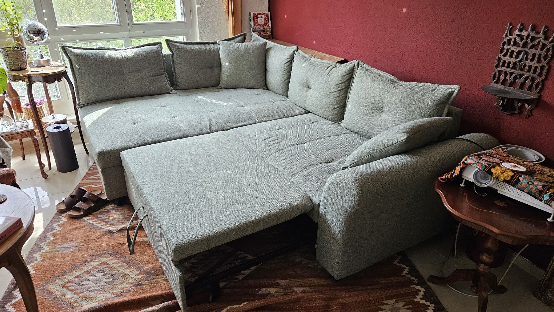 Divani: grünes stoff sofa L-sofa schlafsofa mit bettfunktion – Usato da Gebenstorf venduto da OmniaChaosEst 5