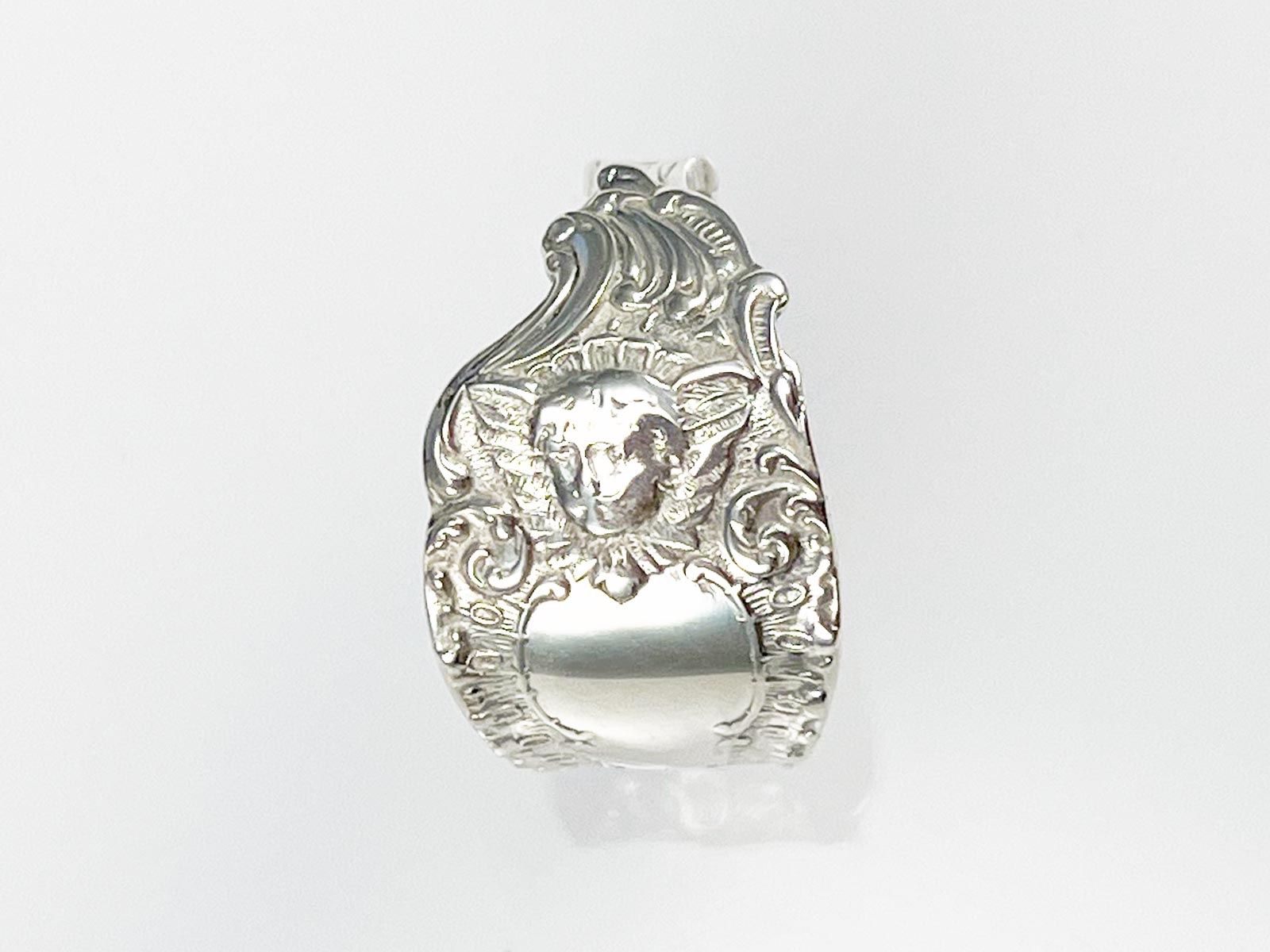 Ringe: Offener Silberring im Jugendstil mit Engel Motiv – Neu und originalverpackt aus Meilen von Byrd-bijoux