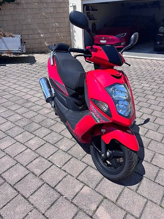 Scooters: Daelim 125 – D'occasion à Bougy-Villars par Jettero0 3