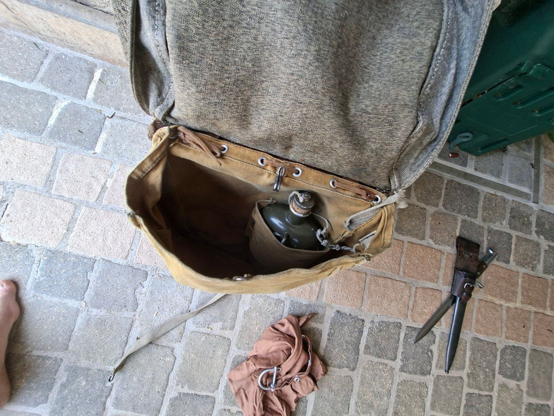 Taschen: Brotsack inkl. Gamella und Postsack – Gebraucht aus Arisdorf von Schnautz02
