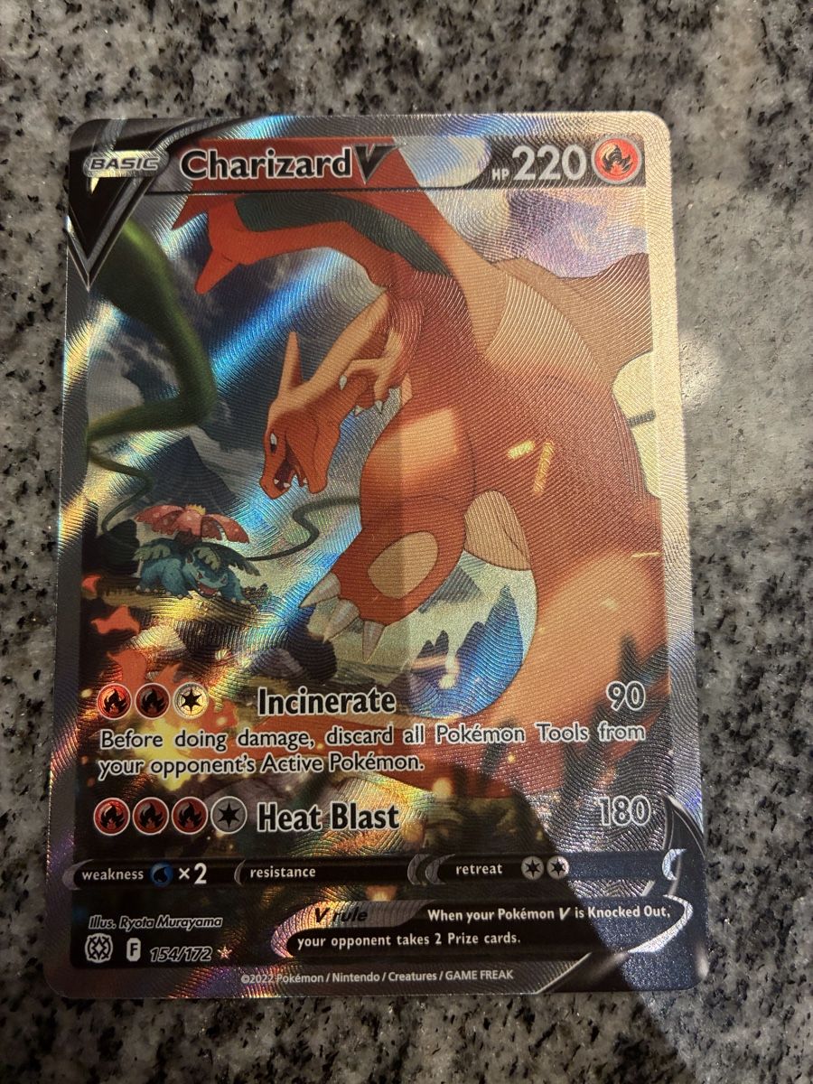 Pokémon Carte collezionabili: Charizard V – Usato da Egg b. Zürich venduto da syrom