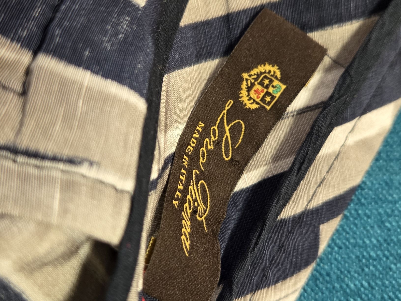 Loro Piana Pantaloni: Loro Piana seiden Shorts – Usato da Zürich venduto da Bubi83 2
