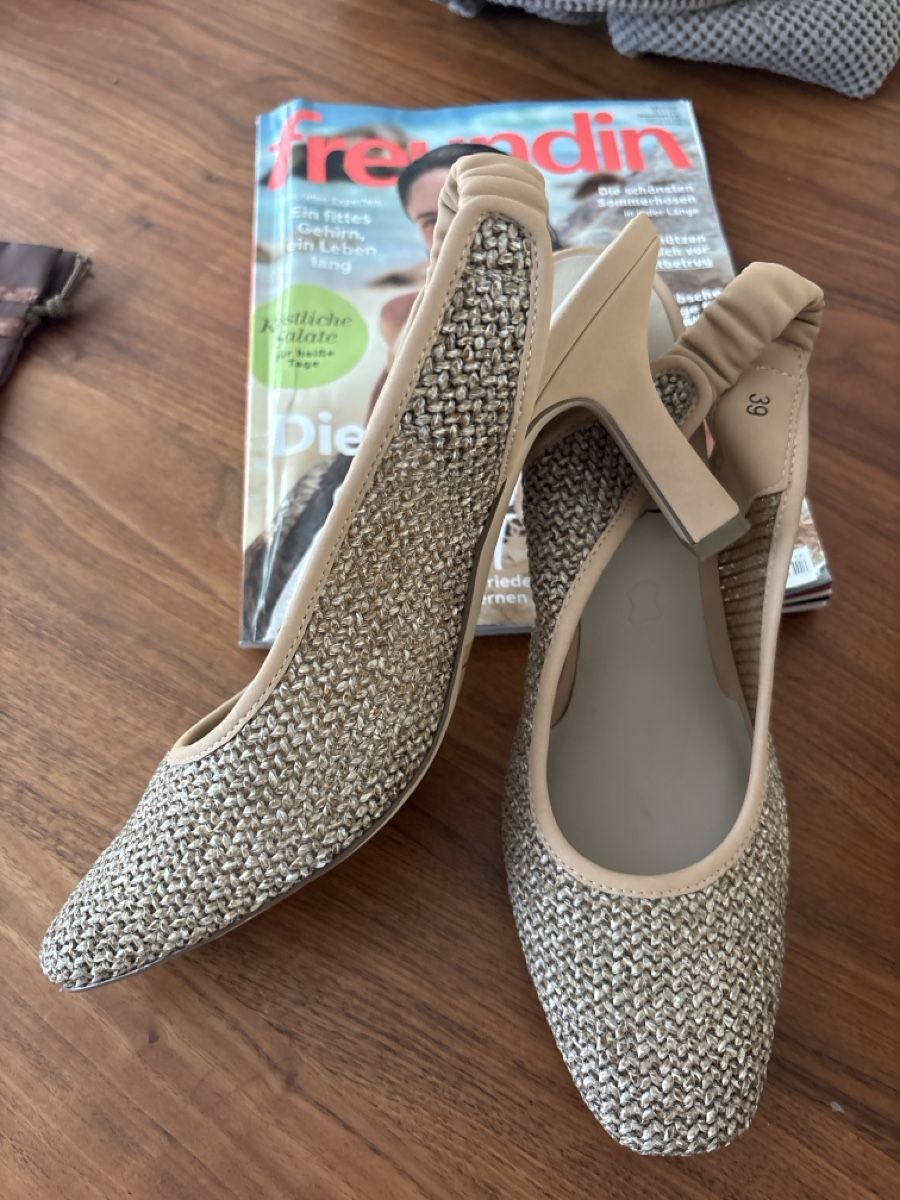 Damenschuhe: Caprice Slingpumps Gr 39 neu – Neu (gemäss Beschreibung) aus Embrach von Dmoney 1