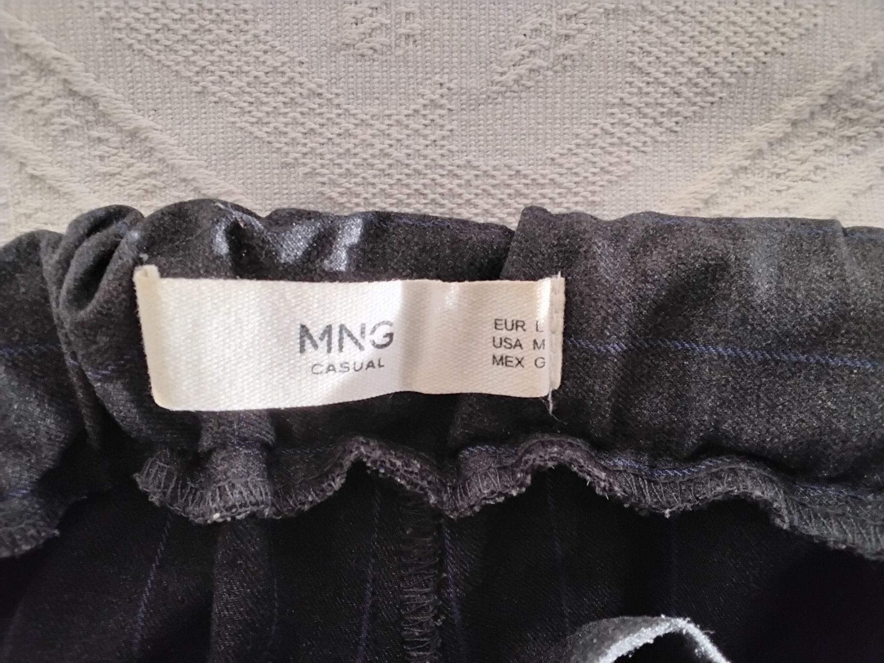 Mango Pantaloni: Pantalon gris rayé Mango - Taille L – Nuovo (secondo la descrizione) da chêne-bourg venduto da patty190 3