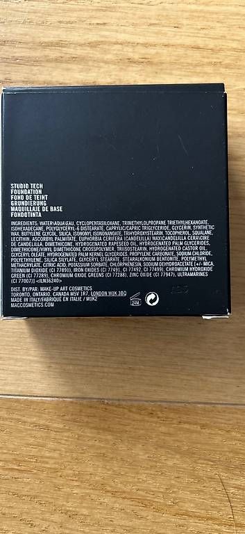 Make-up: MAC STUDIO Tech Foundation - NW44 – Gebraucht aus Reinach BL von Tom4142CH 1