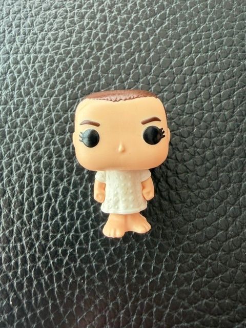 Funko Statuette: Stranger Things Kinder joy "Undici" – Usato da Disentis/Mustér venduto da MarisaM01