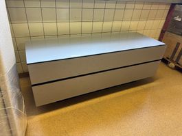 TV-Möbel / Sideboard mit Glasfront und Klapptüren gebraucht