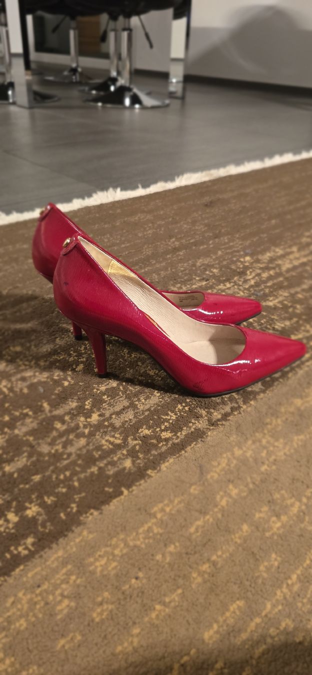 Michael Kors Scarpe da donna: Michael Kors Pumps Rot 36 – Usato da Baden venduto da slaesh 3