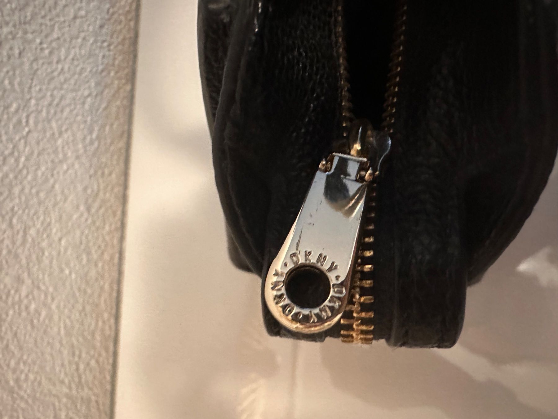 DKNY Borse da donna: DKNY Handtasche echt Leder – Nuovo (secondo la descrizione) da Alpnach Dorf venduto da ljusja 2