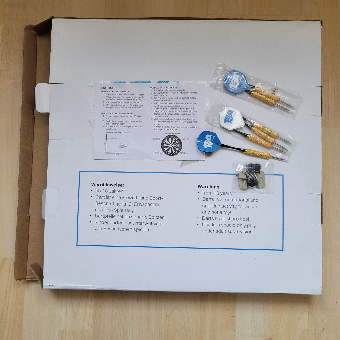 Tiro con l'arco: Dartscheibe mit 6 Darts - Neu und Originalverpackt – Nuovo e nell'imballaggio originale da Dörflingen venduto da tucson16 1