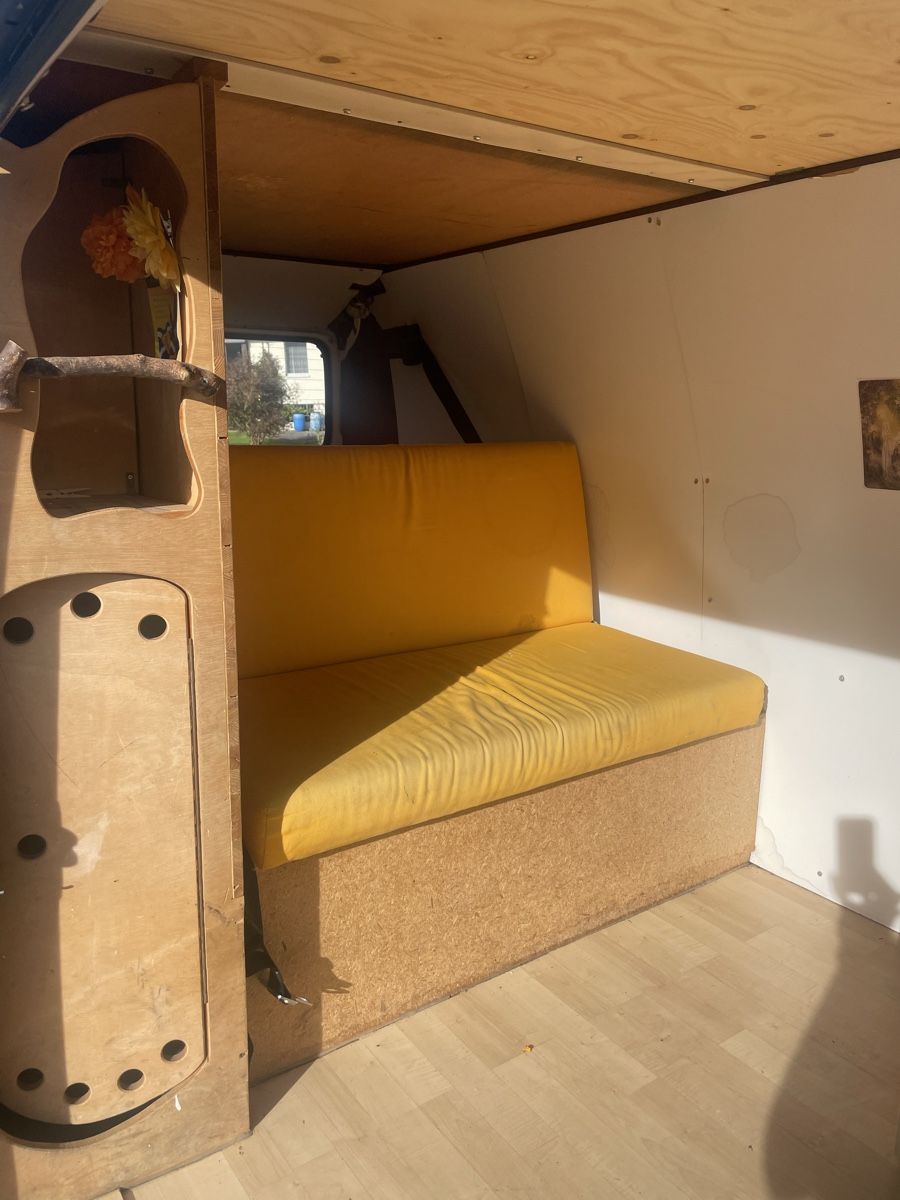 VW Veicoli da campeggio: VW T2 Camper, restauriert – Usato da Rüfenacht BE venduto da nad_t77n 5