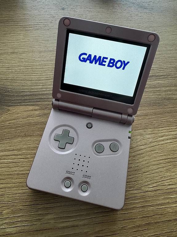 Nintendo Konsolen: Gameboy Advance SP IPS V5 – Neu (gemäss Beschreibung) aus Zürich von spero