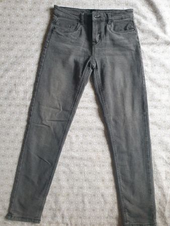 jeans kinder geffütter NEU, GR.152